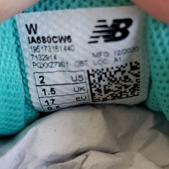 New Balance 680 V6 shoes - Picture 6 of 8